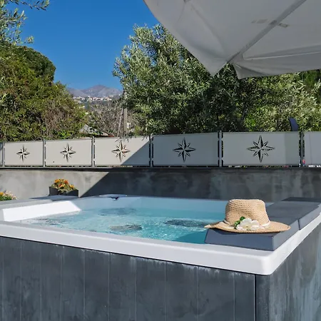 Willa De Luca - Luxury With Terrace And Jacuzzi By The Sea *
