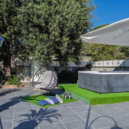 De Luca - Luxury With Terrace And Jacuzzi By The Sea Willa Vico Equense